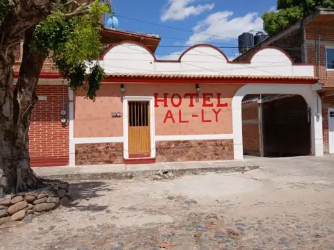 Hotel Campestre AL-LY