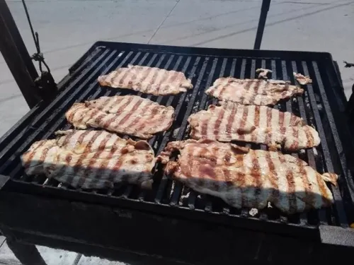 Carnes Asadas Pita