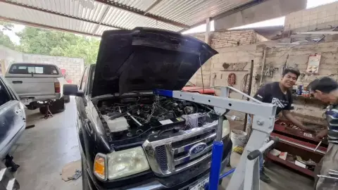 Tecnicos Servicios Automotrices Profesionales