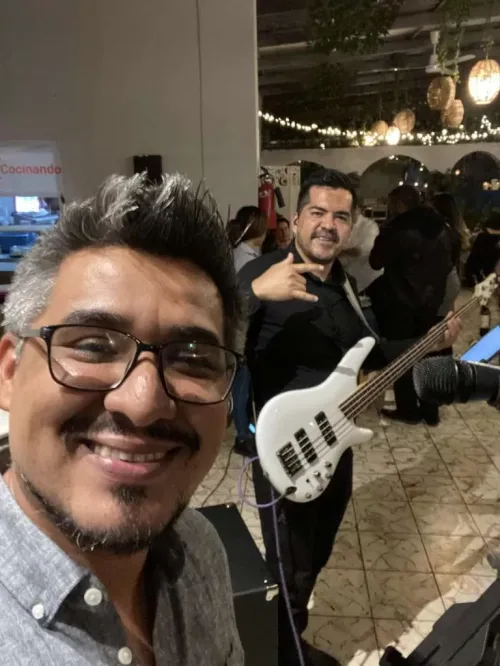 Los Rockmanticos