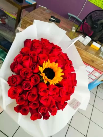 Floreria Isela Leal