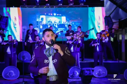 Mariachi Internacional Nuevo 2000