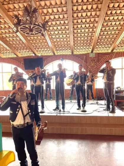 Mariachi Real Jalisciense de el Grullo