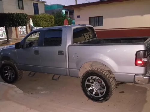 Servicio de Repintado Automotriz Cervantes Reyes (V)
