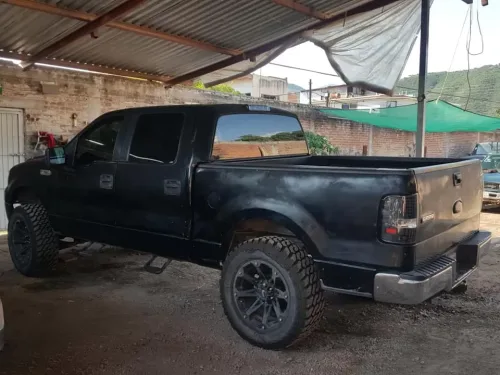Servicio de Repintado Automotriz Cervantes Reyes (V)