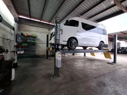Servicios Castorena