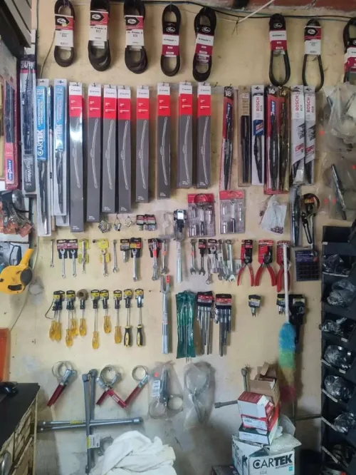 Taller Mecanico y Refaccionaria la Chiva